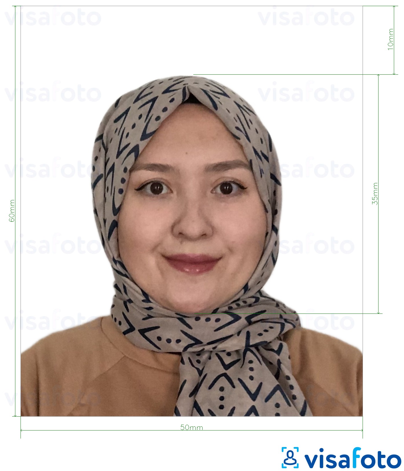 土库曼斯坦签证5x6厘米（50x60毫米） 的标准尺寸照片示例